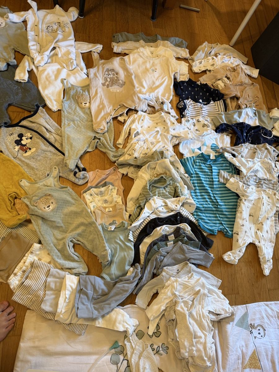 Lotti & Set di vestiti: Grosses Kleiderpaket 50/56 Jungs – Usato da Effretikon venduto da sidzins 5