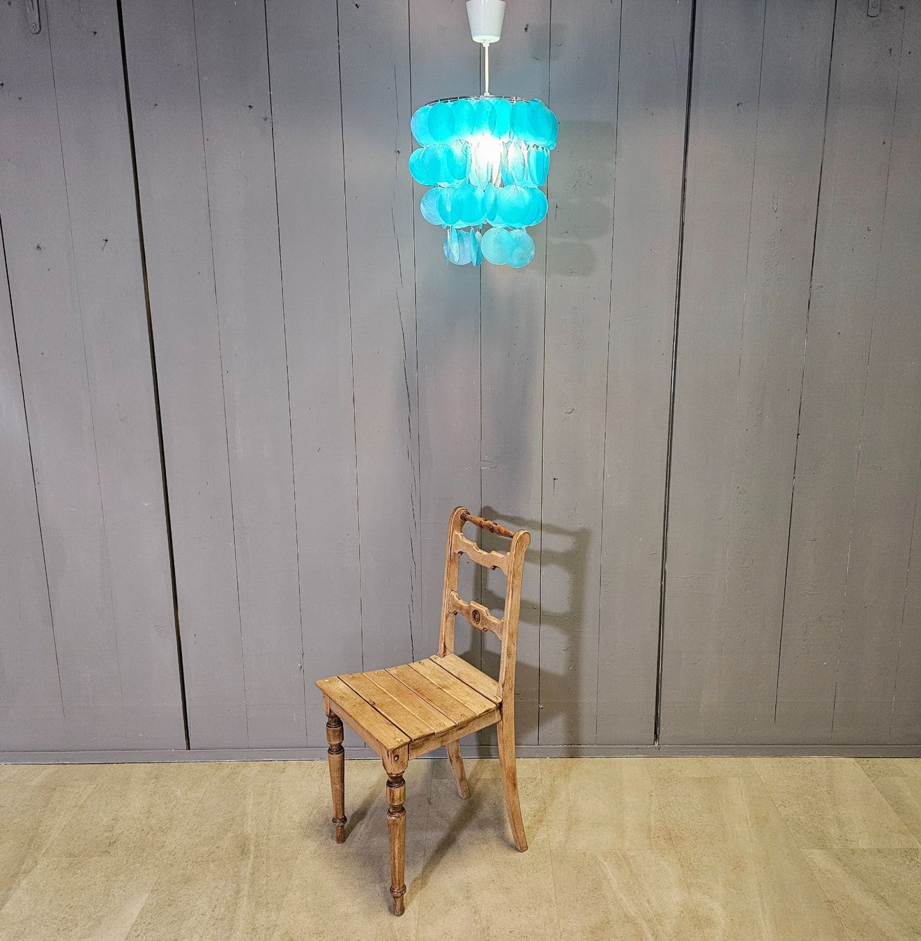 Lustres & lampes de plafonds: Perlmutt - Shell Hängelampe Hängeleuchte Pendelleuchte blau – D'occasion à Nottwil par Wondewa-Shop 2