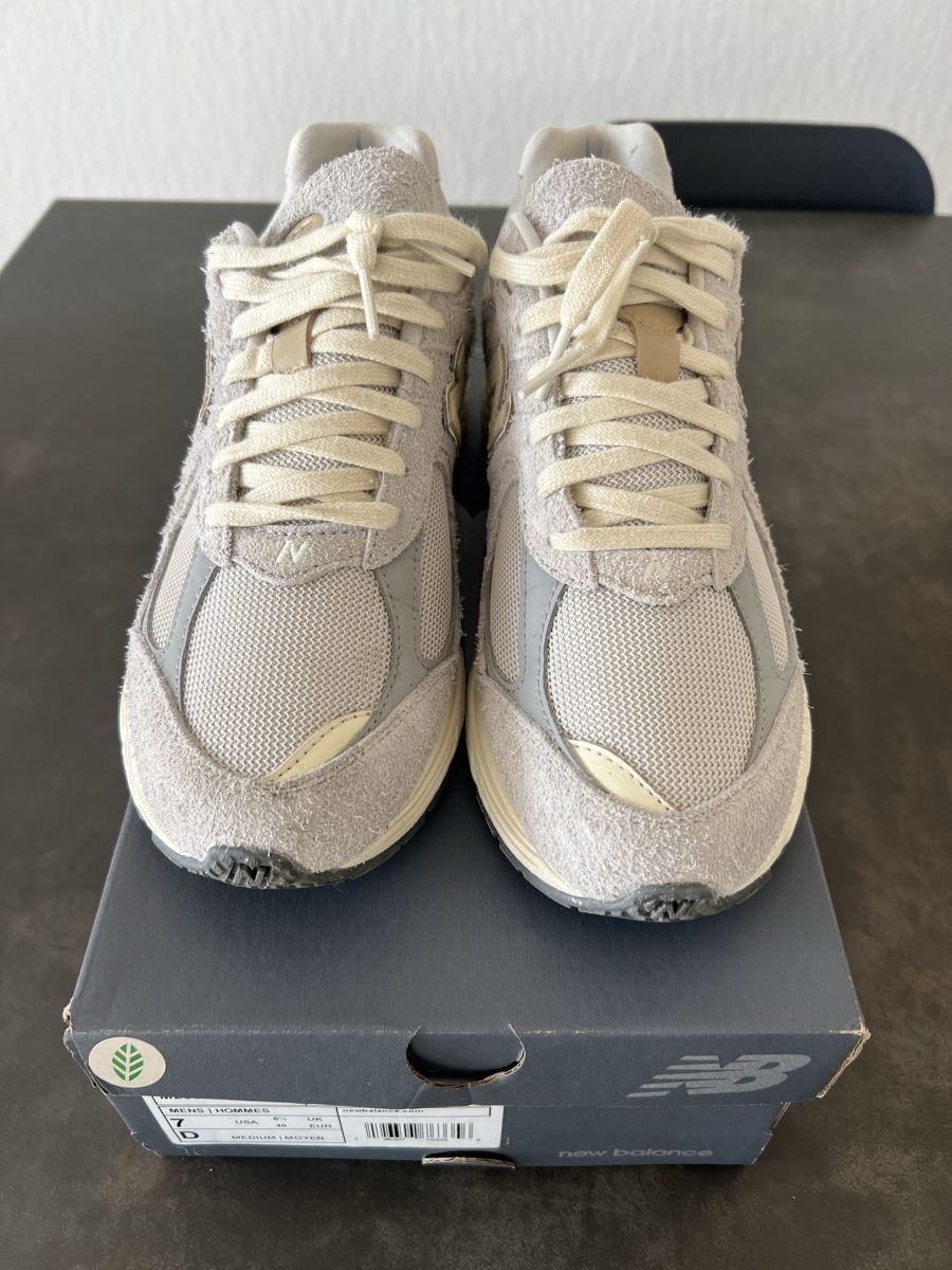 New Balance Herrenschuhe: New Balance 2002R Protection Pack Gris – Gebraucht aus Pully von Afagone 1