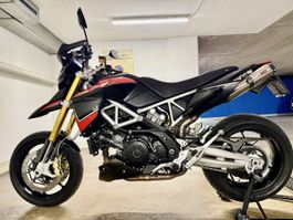 Aprilia Dorsoduro 1200 Carbon