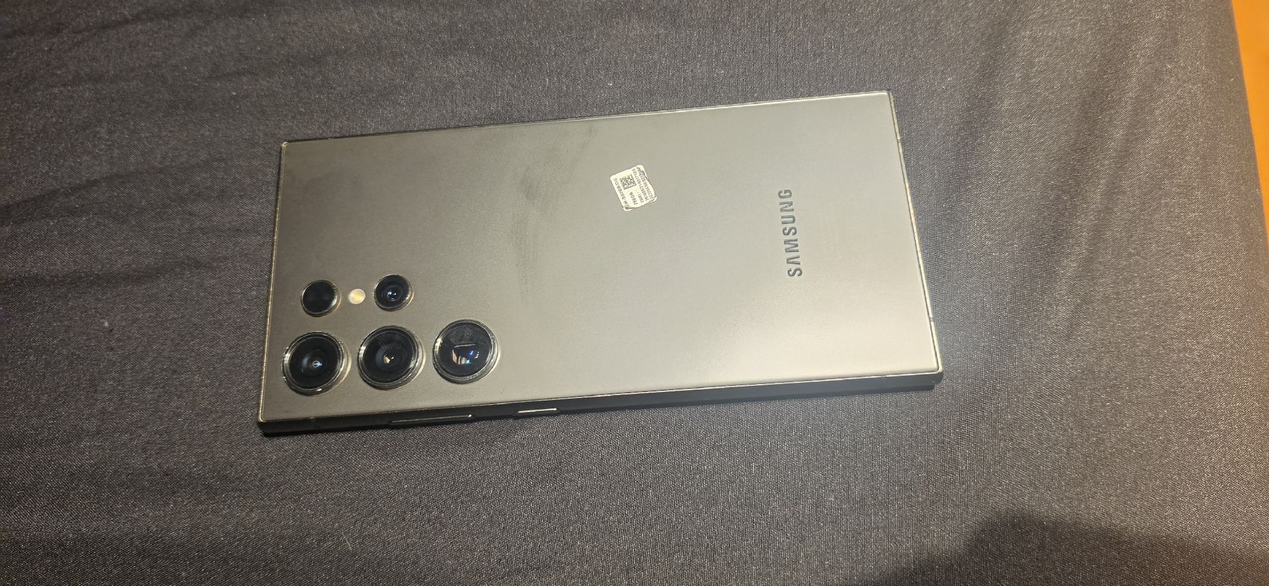 Samsung Telefoni cellulari / Smartphones: Samsung Galaxy S24 Ultra – Usato da Gibswil venduto da chr_d9b8