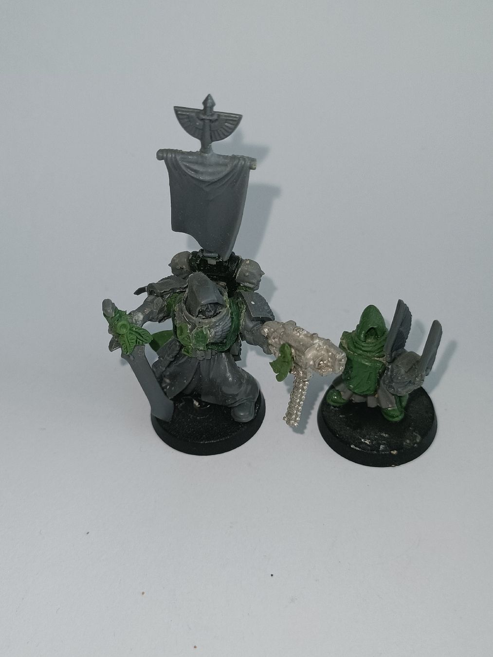 Modellbausätze & Standmodelle: Warhammer 40k dark angels modded Azrael/chapter master – Gebraucht aus Baden von mar_zhd9