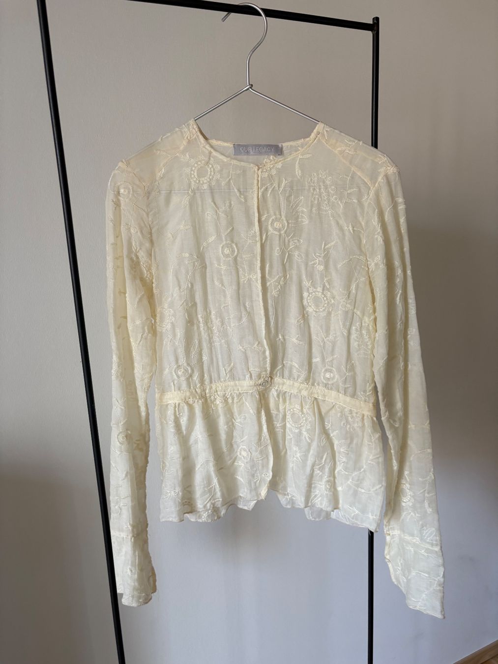 Camicette: OUR LEGACY Blouse aus Seide – Nuovo (secondo la descrizione) da Basel venduto da Magali82