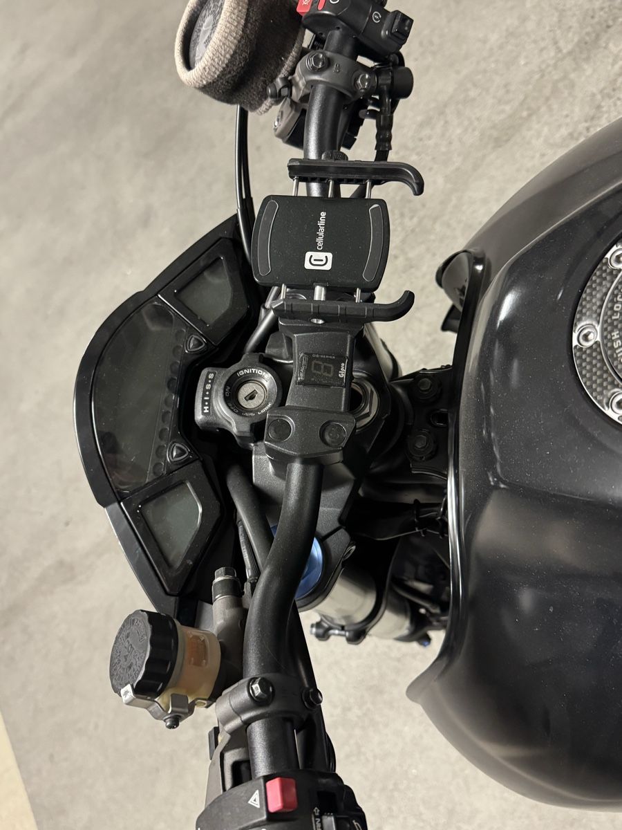 Honda Strasse: Honda CB 1000 R – Gebraucht aus Dierikon von Tiagotcr 9