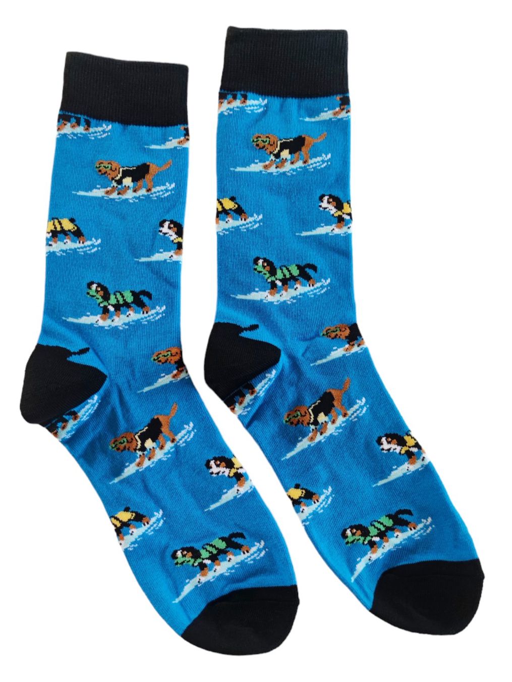 Socken: Socken Hunde / Surfen / Dogs / Surfing – Neu und originalverpackt aus Zürich von amysmith