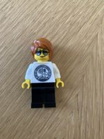 LEGO Minifigur des Mercedes-AMG G 63 SUV Fahrers.