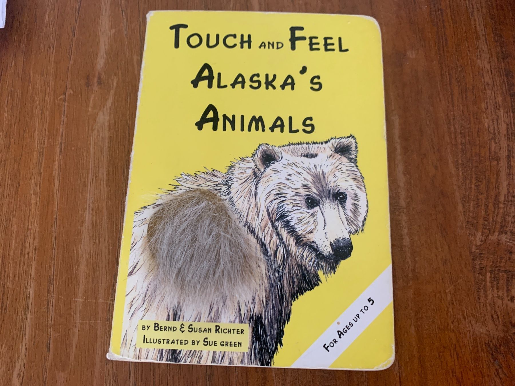 Libri: Touch and Feel Sonsory Buch – Usato da Regensdorf venduto da Spyke55