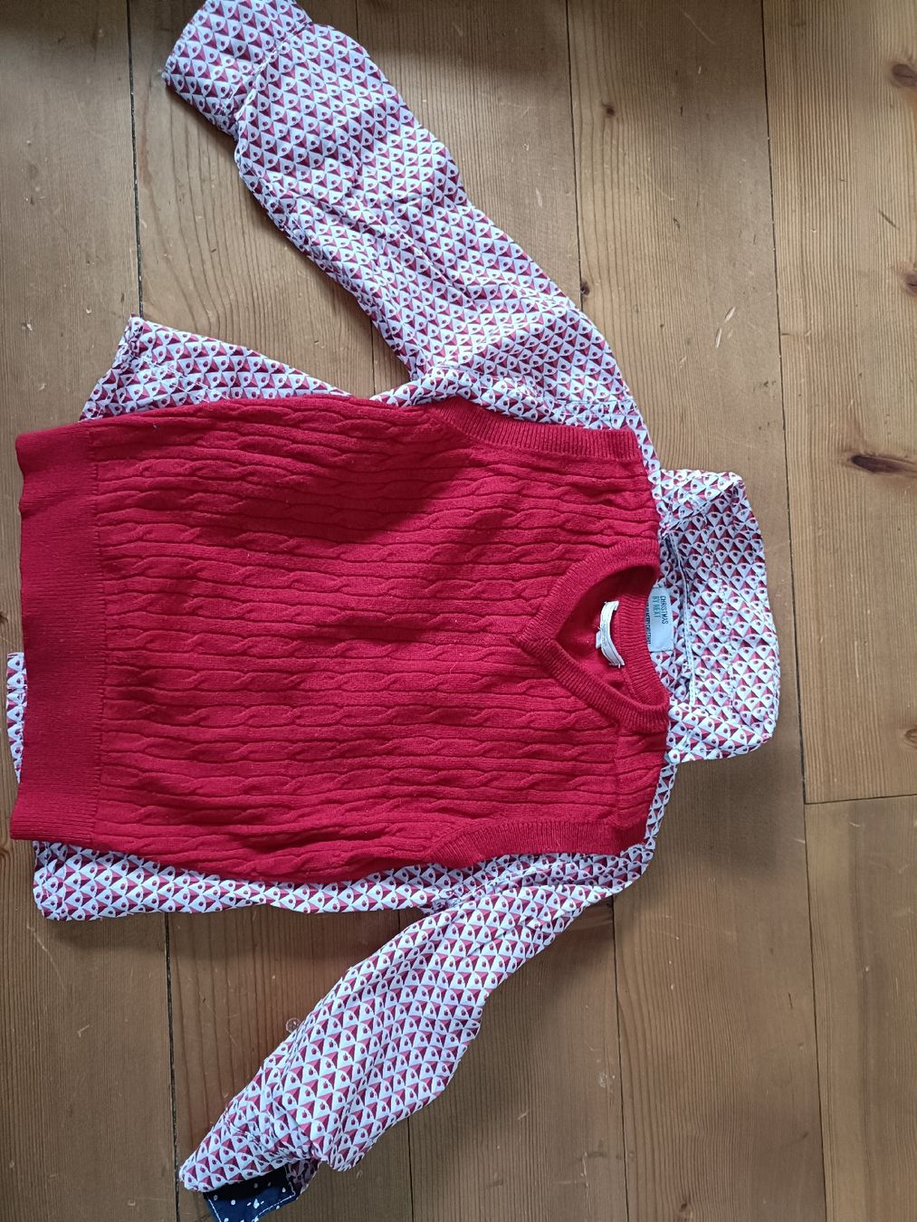 Camicie, T-shirt & Polo: Hemd mit Wollpullunder 104 – Usato da Wallisellen venduto da Hirshleifer