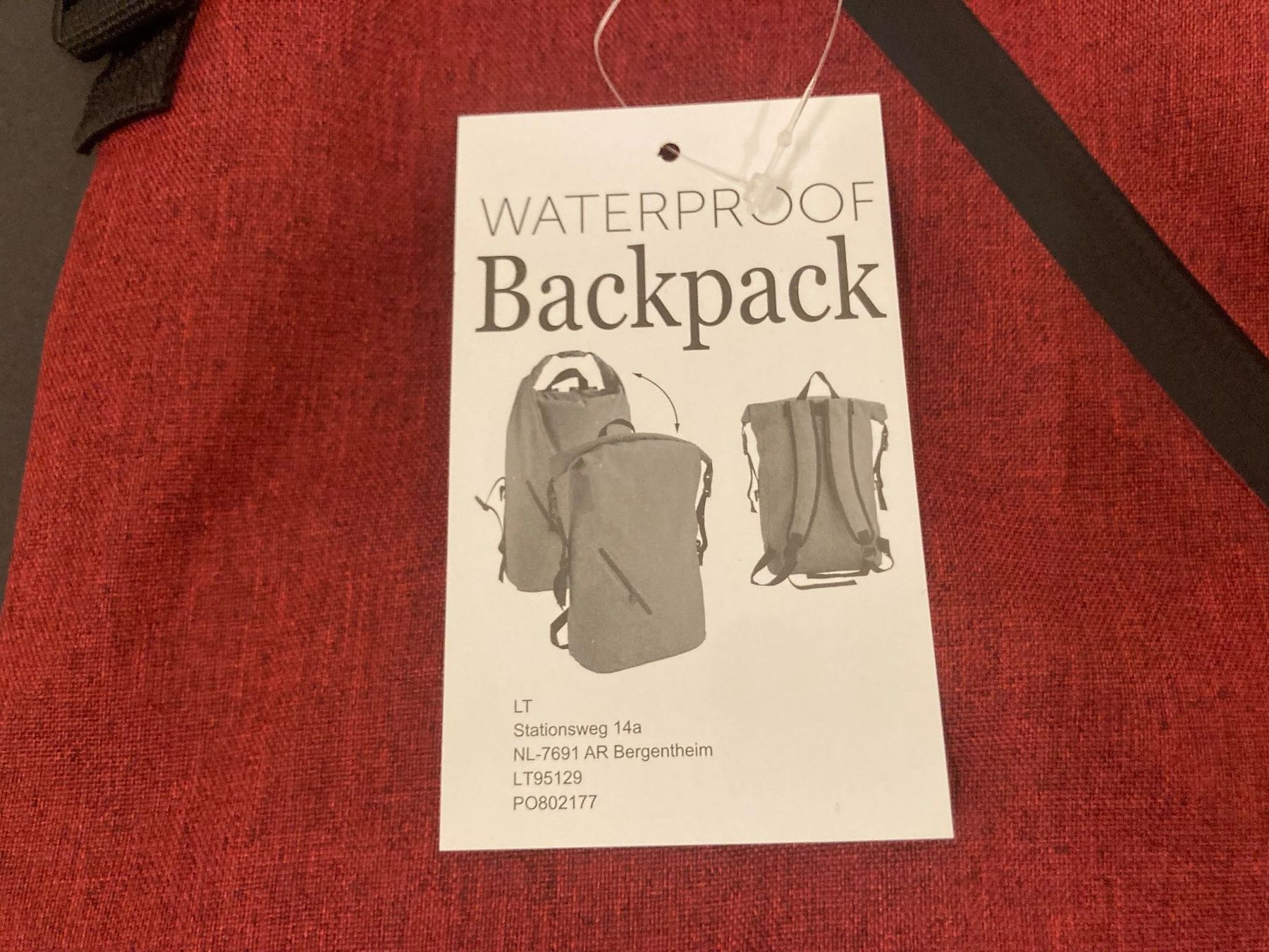Zaini: Rucksack wasserdicht, ca. 60 x 40 cm, dunkelrot – Nuovo e nell'imballaggio originale da Neuenhof venduto da jorogo 2