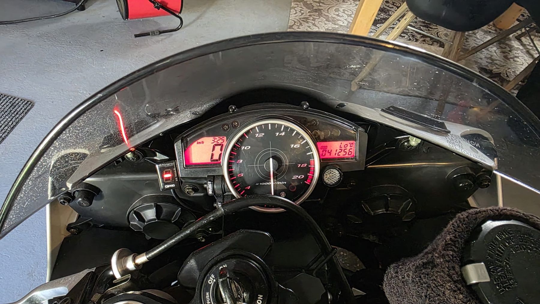 Yamaha Strada: Yamaha r6  – Usato da Kreuzlingen venduto da Bmw06 4