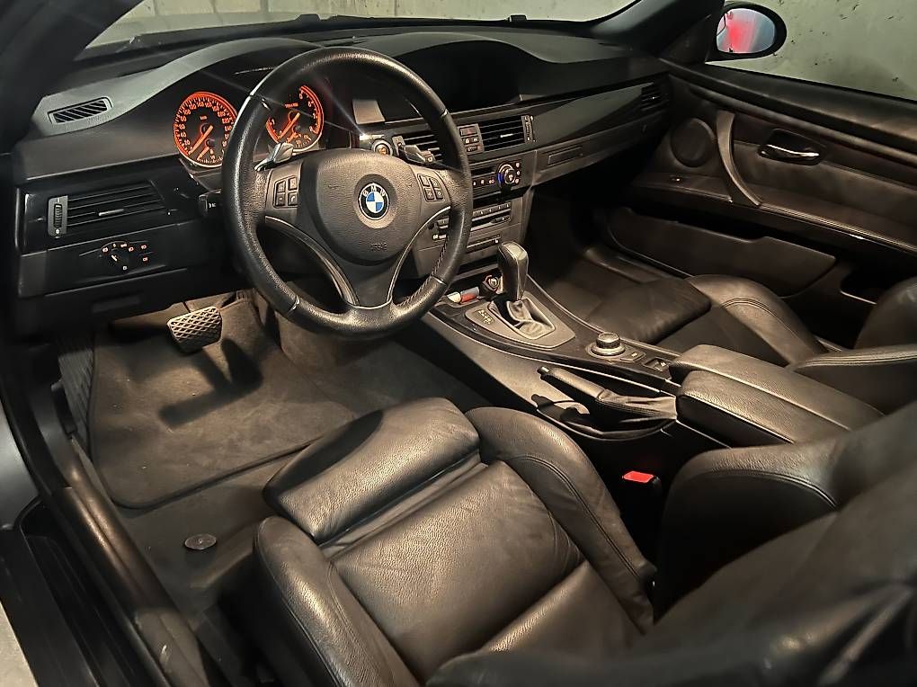 BMW Automobili: BMW 330i E93 Cabriolet Steptronic – Usato da Gebenstorf venduto da Suisse1956 1