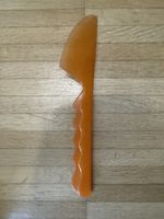 Coltello da torta, color arancio - Affare!