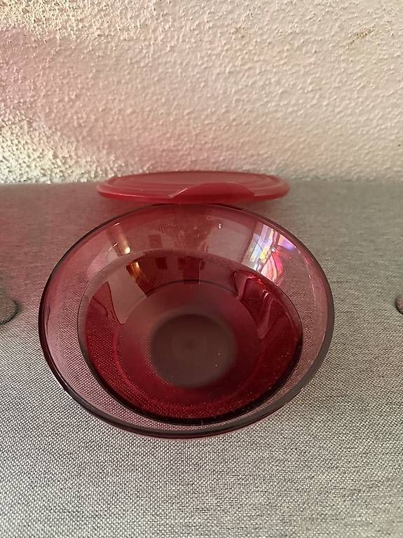Recipients et similaires: Tupperware Eleganzia Schüssel 0,6 L neu  – D'occasion à Bellikon par Schwoscht 1