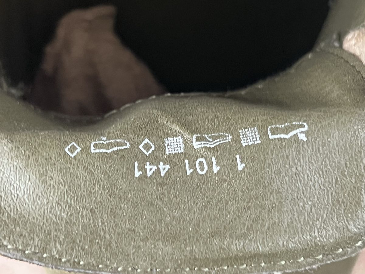 Damenschuhe: Grüner Wildleder Halbschuh 39 – Gebraucht aus Richterswil von Luke6 4