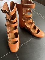 Chloe, size 37