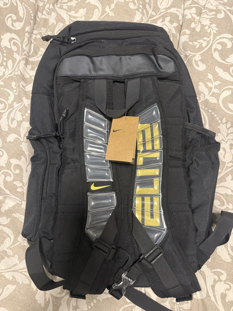 Nike Zaini: Nike elite Rucksack – Nuovo (secondo la descrizione) da Wetzikon ZH venduto da shey7 1