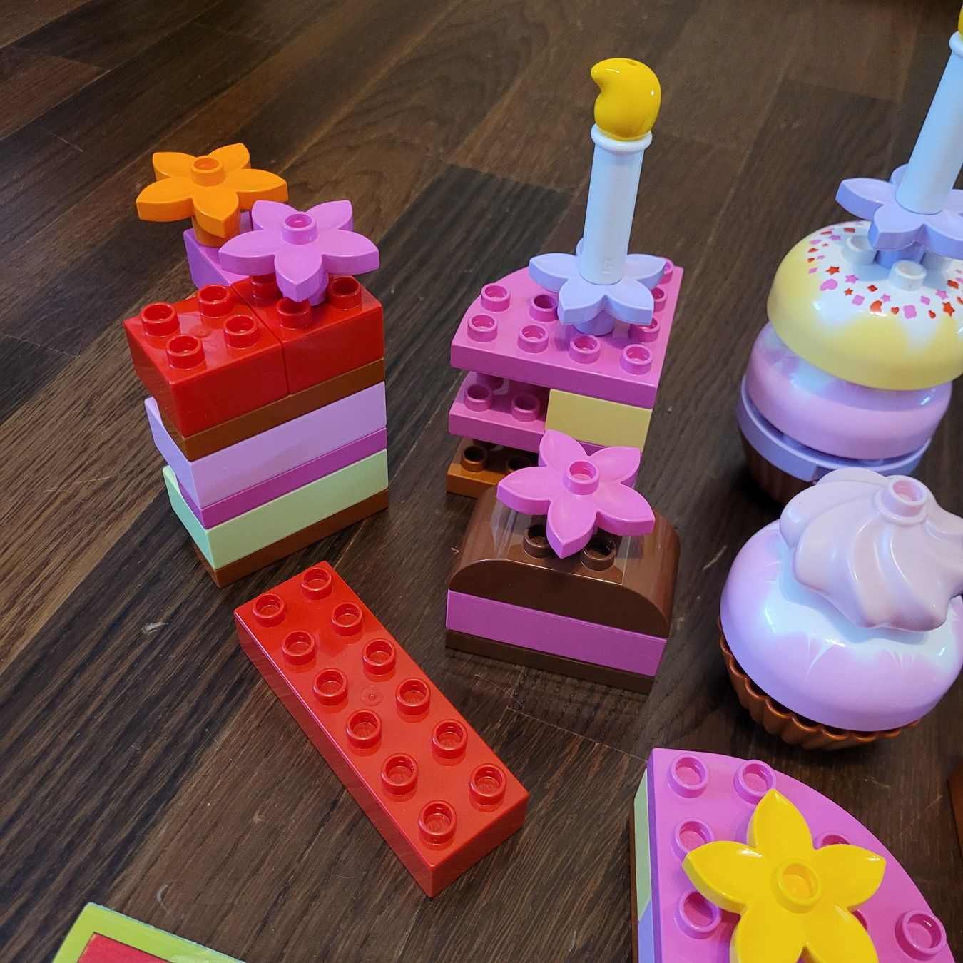 Lego Giocattoli: Lego Duplo Kuchenstücke – Usato da Greifensee venduto da loewe77 2