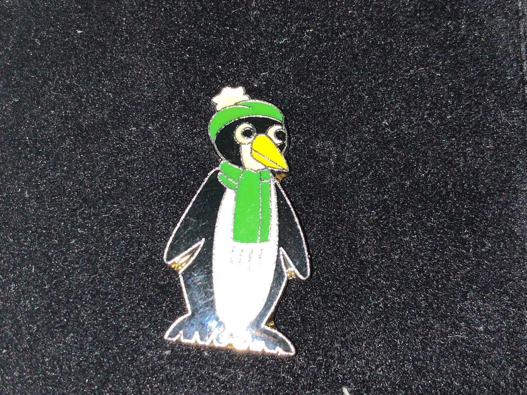 Placchette & Badge: Pin Pinguin – Nuovo (secondo la descrizione) da Oberweningen venduto da Jogi2