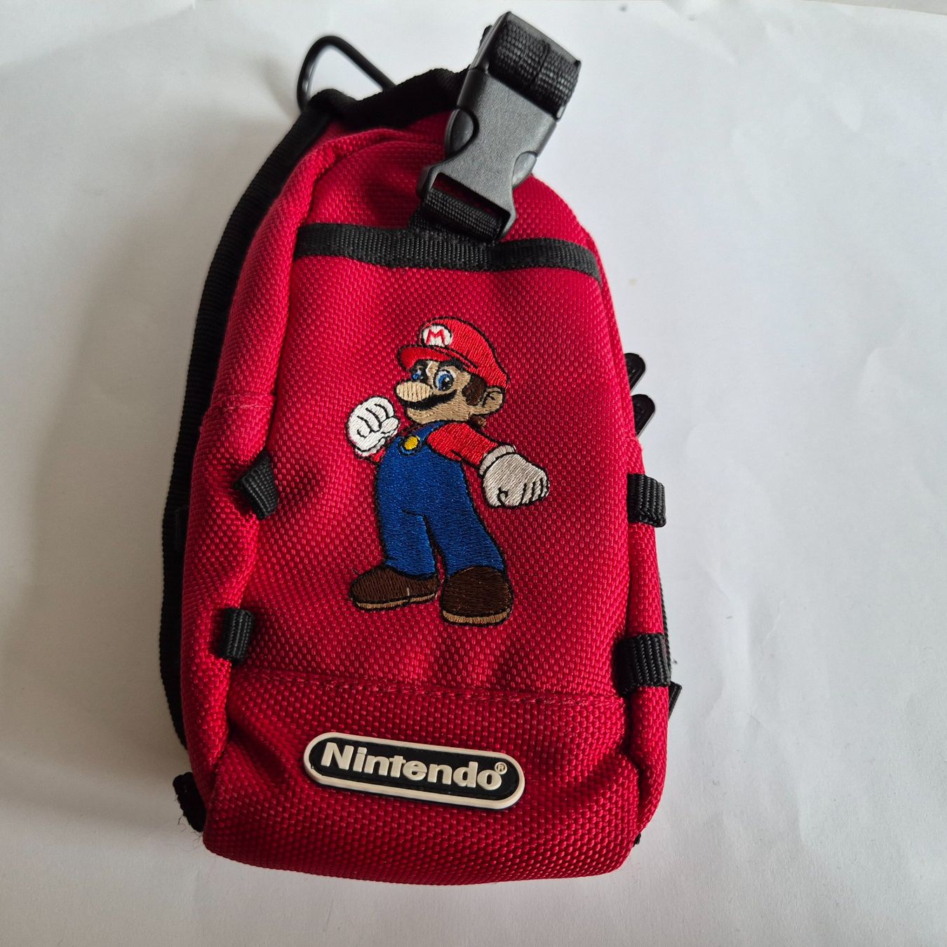 Nintendo Custodie protettive: Nintendo Tasche / Etui / Case - Mario – Usato da Zürich venduto da Mephisto87