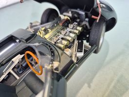 Jaguar D-Type von Auto Art 1:18