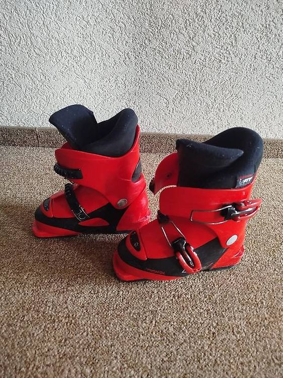 Chaussures garçon: Ski Schuhe 29 – D'occasion à Oberhofen am Thunersee par jojozurich