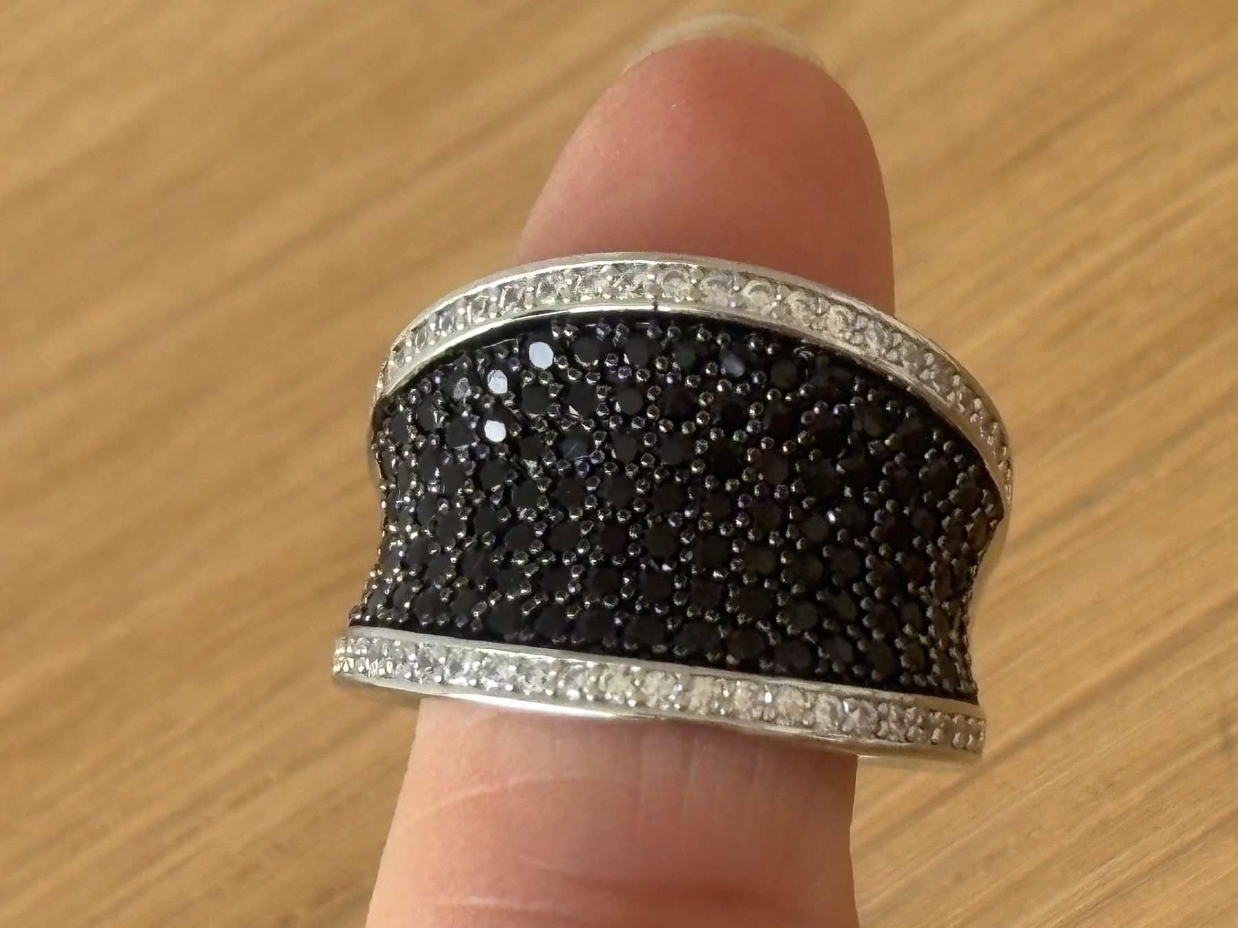 Anelli: Luxus Elegante Gr:64 Ring mit  Zirkonia Farbe: Silver – Nuovo (secondo la descrizione) da Biel-Bienne venduto da Roserosse13