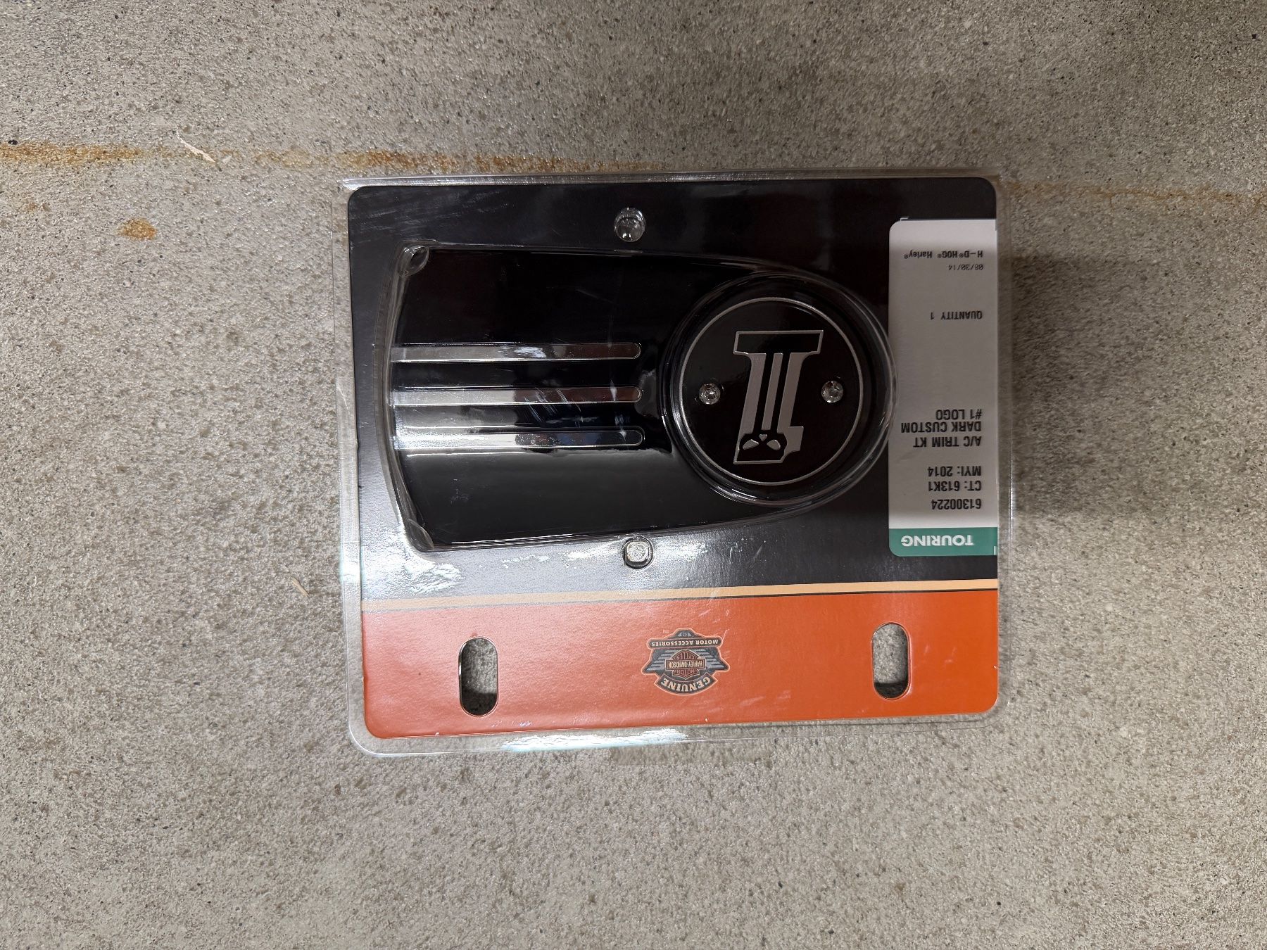 Harley-Davidson Alle Motorradersatzteile: 61300224 Harley-Davidson Luftfilterzierblende – Neu und originalverpackt aus Ostermundigen von jas_9j7d 1
