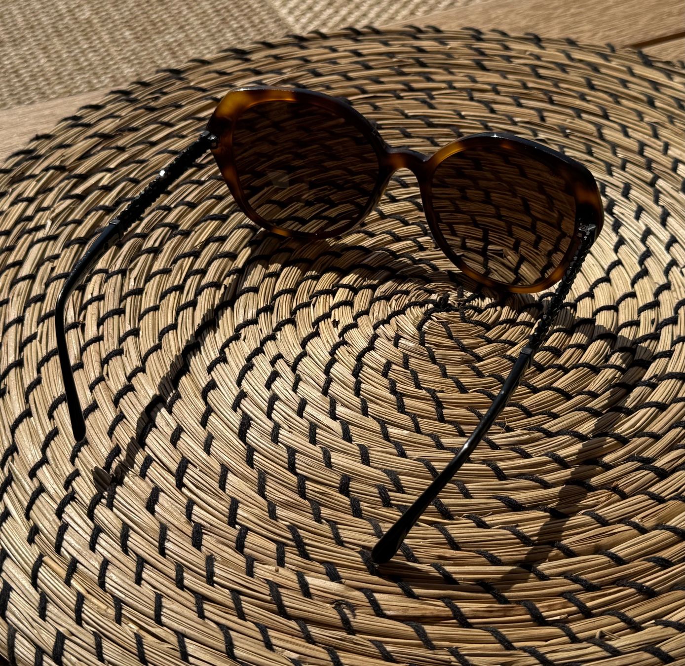 Chanel Lunettes & Verres: Chanel Sonnenbrille – Neuf (Voir description) à Losone par Kleeblatt_1 2