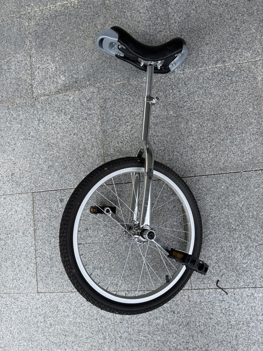 Biciclette: Einrad (ab ca.140cm Körpergrösse) – Usato da Egg b. Zürich venduto da floesi