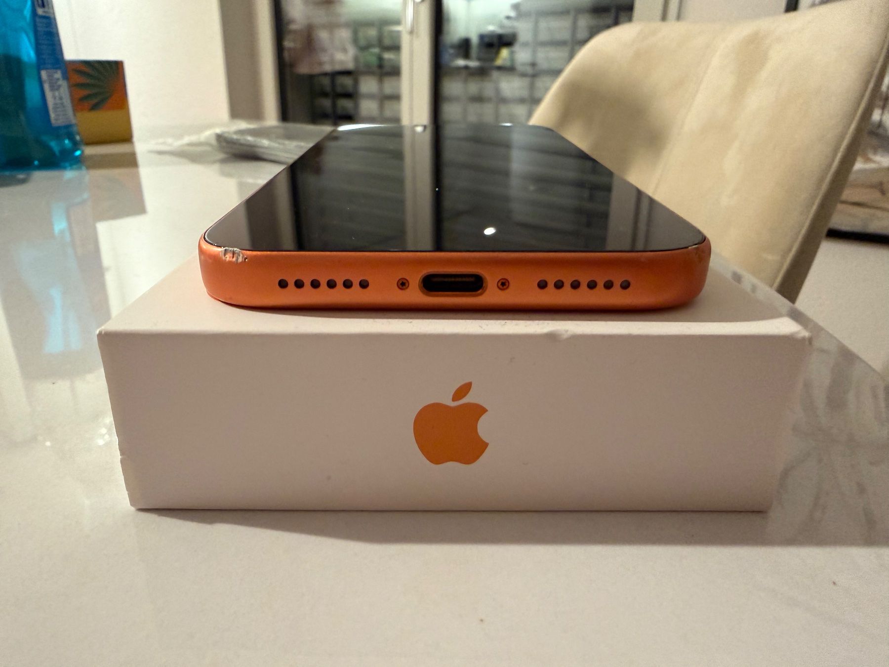 Apple Handys / Smartphones: iPhone 17 Pro Max 256GB Cosmic Orange – Gebraucht aus Brunnen von joc_2xg9 1