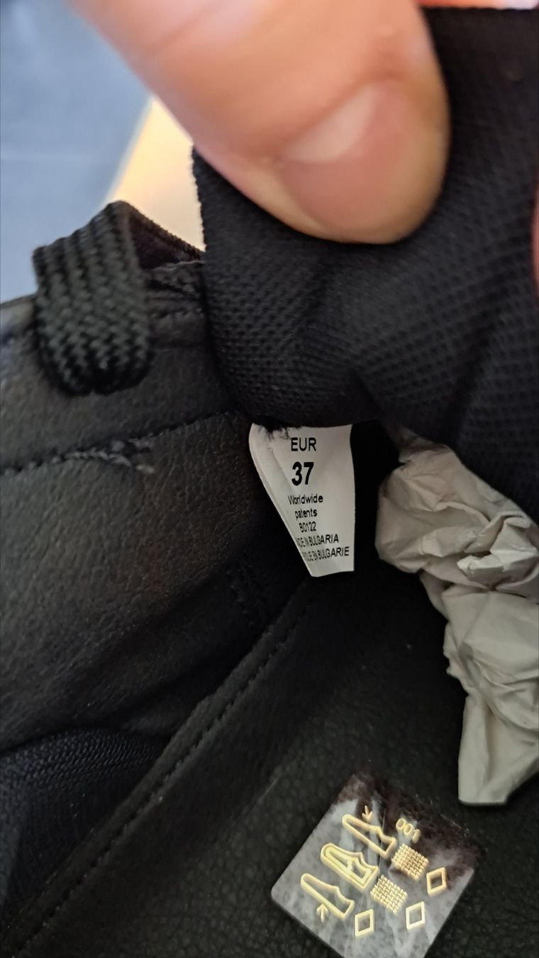 Scarpe da donna: Schwarze GNL Halbschuhe, Grösse 37 – Nuovo (secondo la descrizione) da Dübendorf venduto da Paritae 3