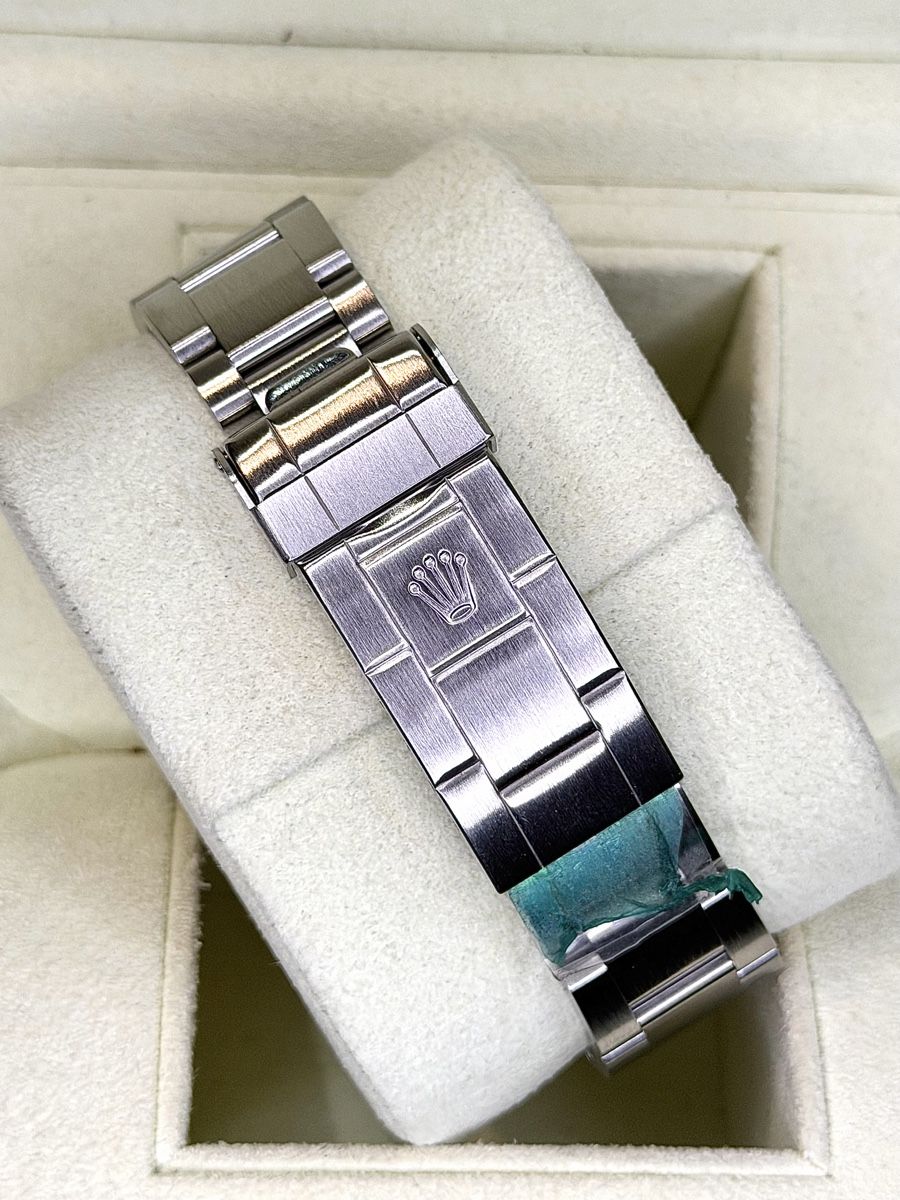 Rolex Orologi: Rolex Submariner date / Full Set / Unpolished – Nuovo (secondo la descrizione) da Nyon venduto da Lunas_Watches 3