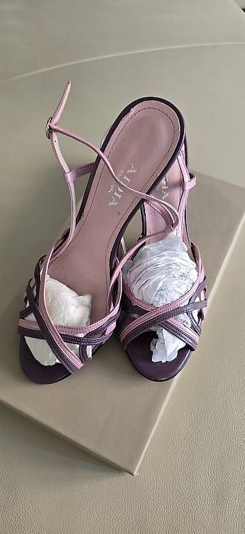 Scarpe da donna: Dress & abendschuhe  – Usato da Zürich venduto da joo_hrd5 3