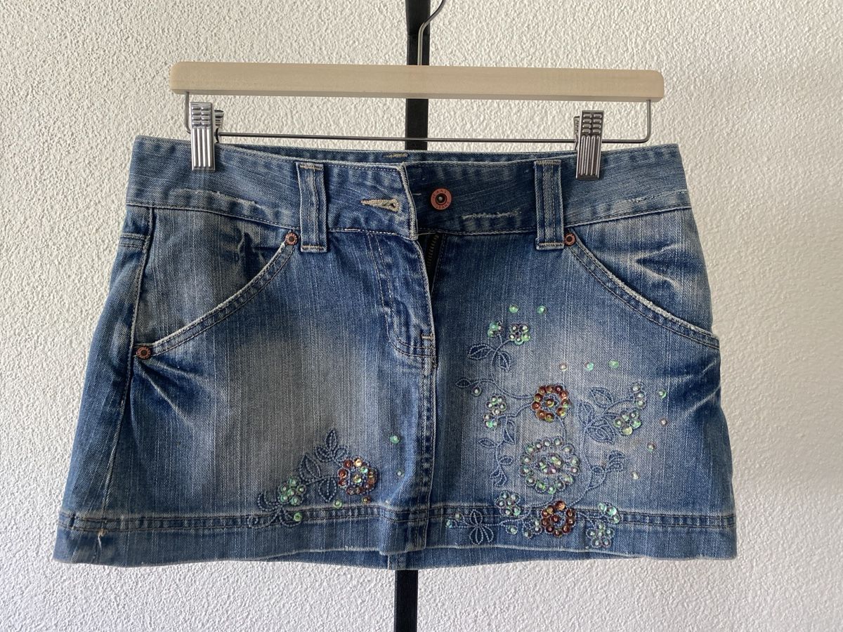 Gonne: Jeans Minirock mit Pailetten – Usato da Birmenstorf AG venduto da Midget0