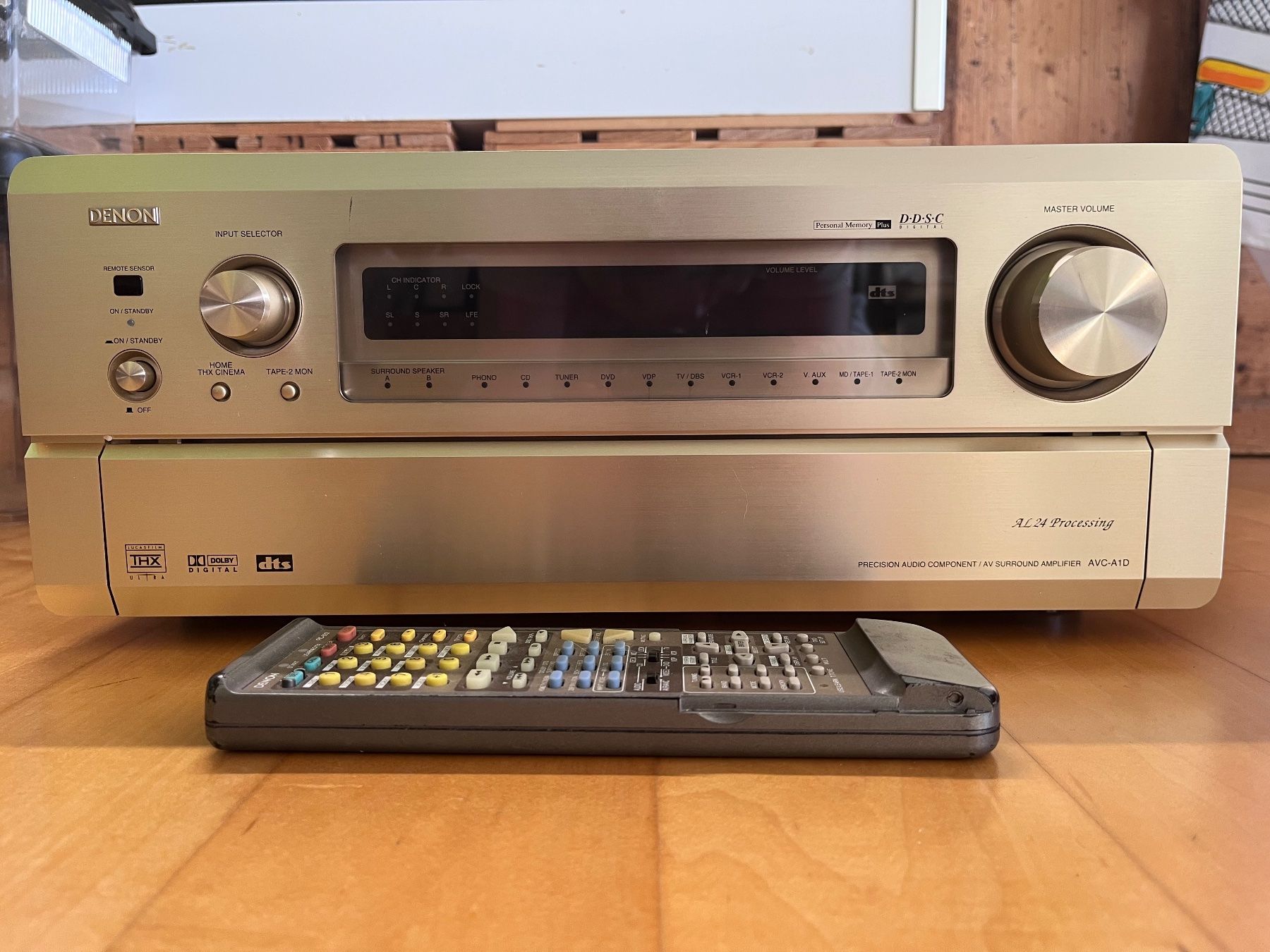 Denon Ricevitori: Denon AVC-A1D defekt als Ersatzteilspender – Difettoso da Hettlingen venduto da schenkmi72