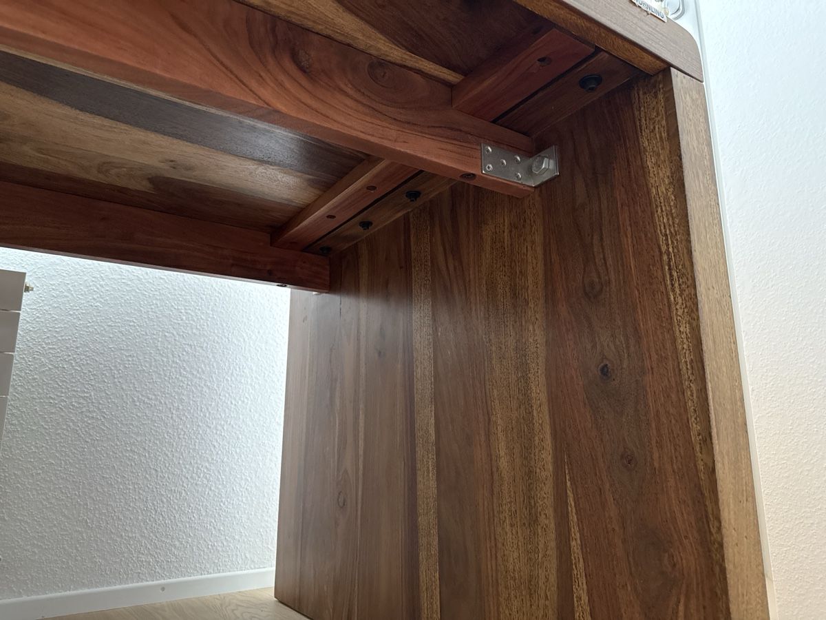 Scrivanie: Schreibtisch vollholz  – Usato da Zürich venduto da ari_yh9d 2