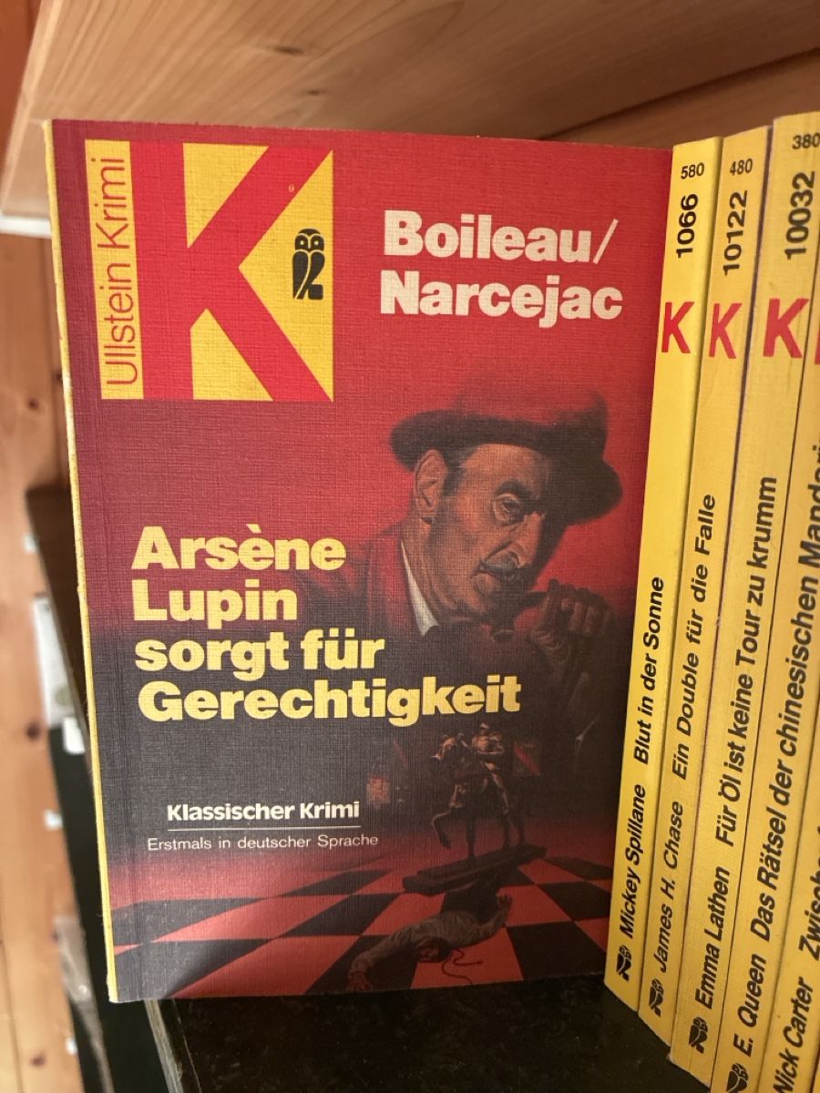 Libri: Ullstein Krimi Verlag Bücherreihe  – Usato da Oberrindal venduto da Darmando 4