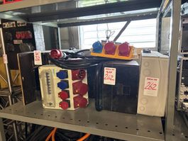 7 verschiedenen Elektroverteiler (Lot 262) 2504 Biel