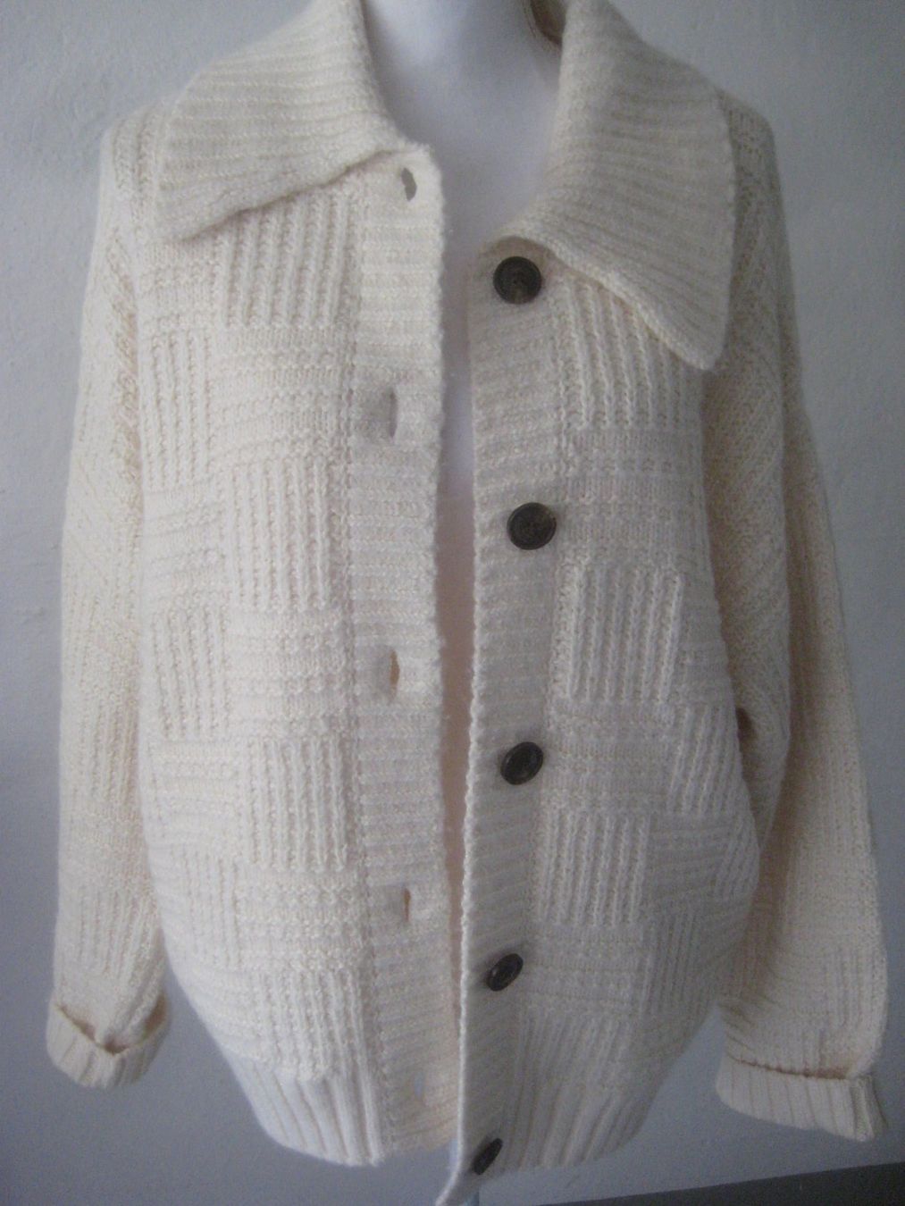 Giacche: DAMEN    STRICKJACKE  FAHRET – Nuovo (secondo la descrizione) da Uster venduto da flocke1