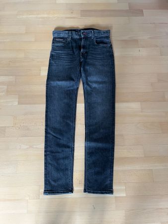Jeans von Hilfiger, neu