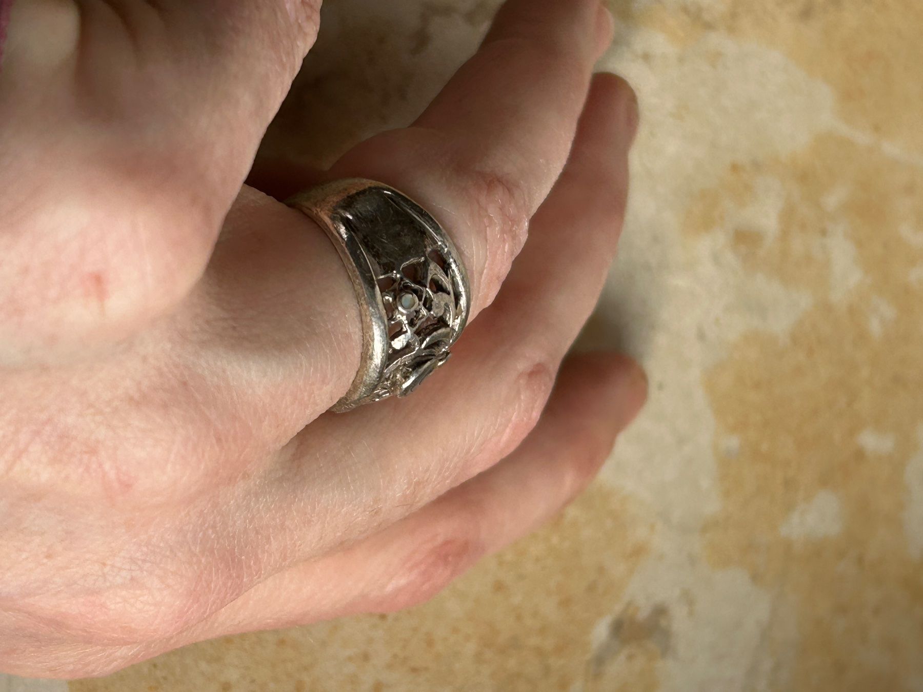 Ringe: Silberring Grösse 52 mit Muschel Einlagen – Gebraucht aus Dittingen von Bellevista 3