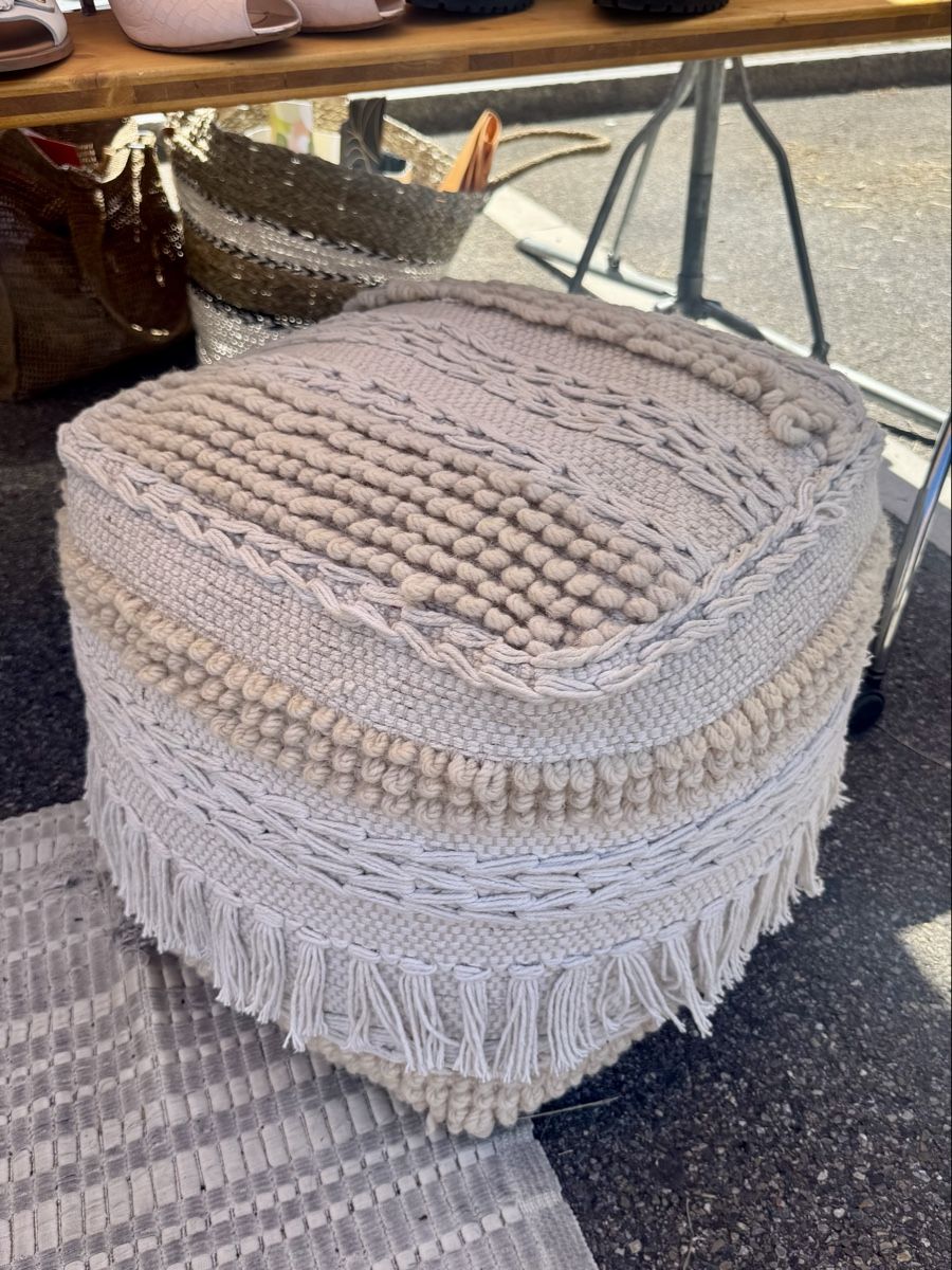 Sgabelli: Boho Makramee Sitzhocker / Pouf / Fusshocker – Usato da Wetzikon ZH venduto da Dieimmerlacht