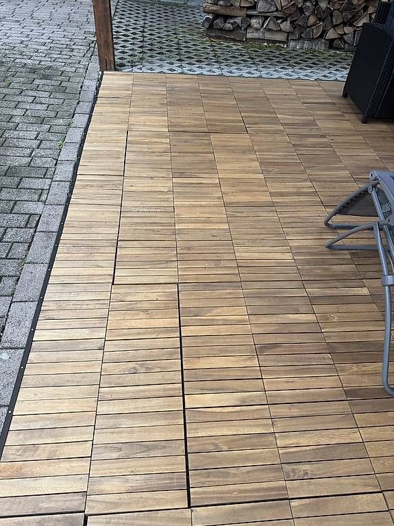 Holzartikel: Terrassenboden  – Gebraucht aus Wil SG von F-Z-72 3