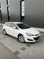 Opel Astra J 16DTL ST Kombi weiss 157473km