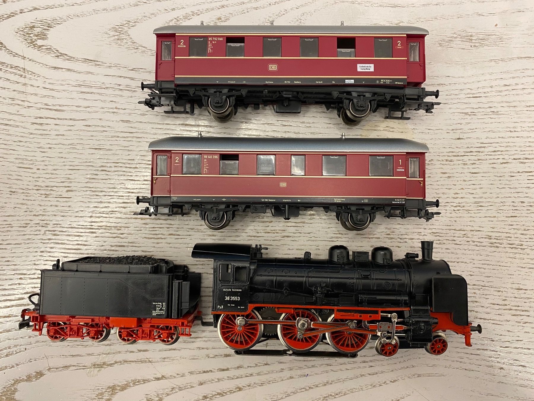 Märklin Modelleisenbahnen: Märklin 3099 DB BR 38 Personenzug – Gebraucht aus Lupsingen von New-Haven 4