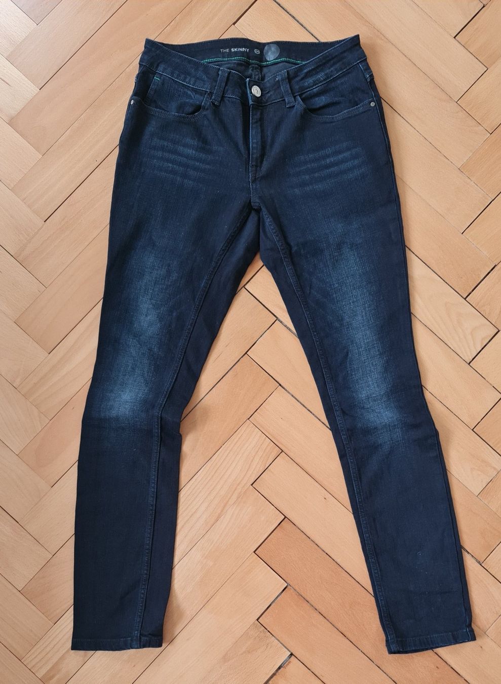 C&A Jeans: Dunkelblaue Jeans Gr. 36 – Usato da Kriens venduto da ..stx..