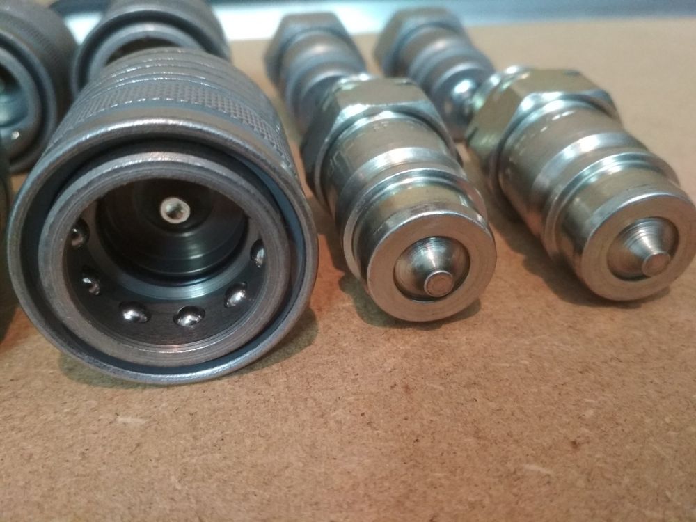 Hydraulikkupplung ISO 7241-1B, Muffe, NPT 1/8"(IG), Stahl (VAM18ST-NPT) - - Pneumatik - Hydraulik - Industriebedarf