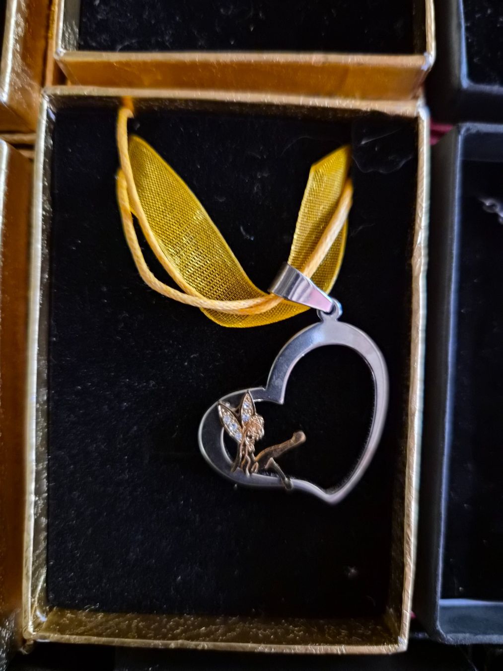 Ciondoli: Lot 15 pendentifs dragons et co – Nuovo (secondo la descrizione) da Bévilard venduto da CONTRESENS 4