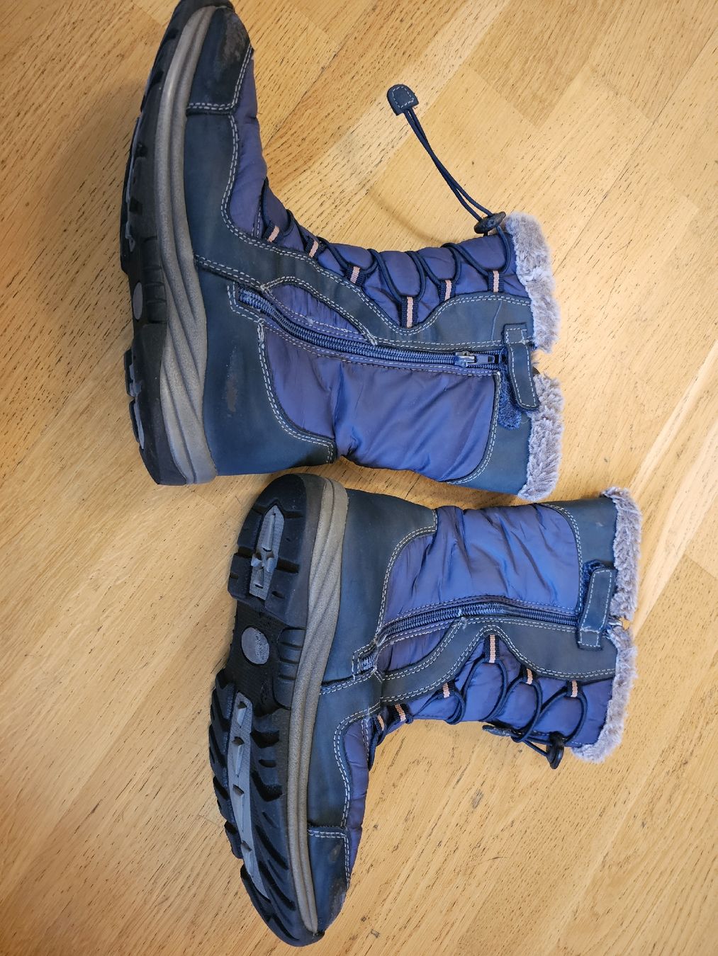 Chaussures filles: Winterschuhe 36 – D'occasion à Landquart par scharlachroti 1