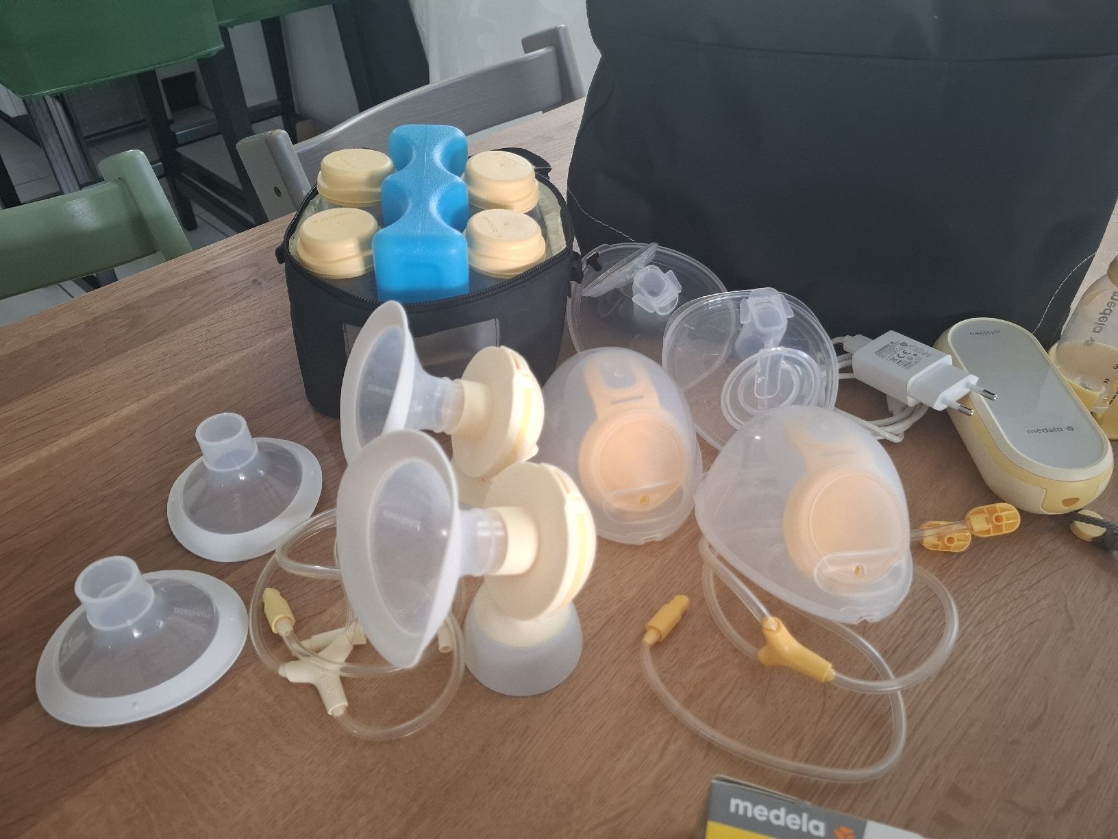 Medela Accessori per l’allattamento: Medela Freestyle Flex inkl. Collection Cups – Usato da Neuenkirch venduto da Reisecaravan 1